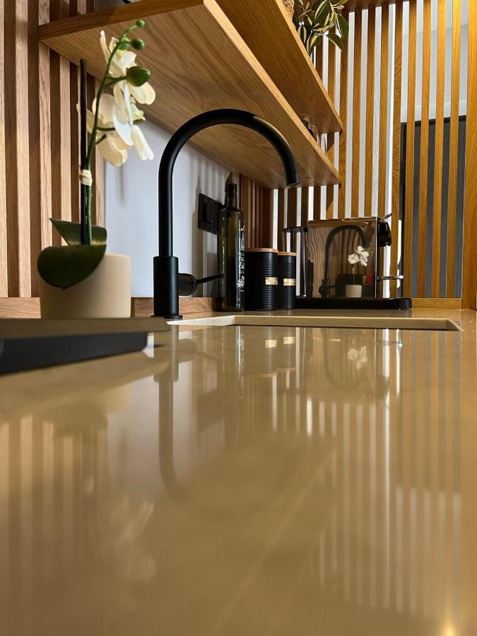 Loft Spa Greece - Enjoy Our Jacuzzi Kalamata Ngoại thất bức ảnh