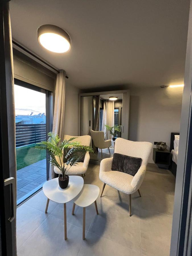 Loft Spa Greece - Enjoy Our Jacuzzi Kalamata Ngoại thất bức ảnh